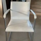 1 lot of 4 white leather office chairs