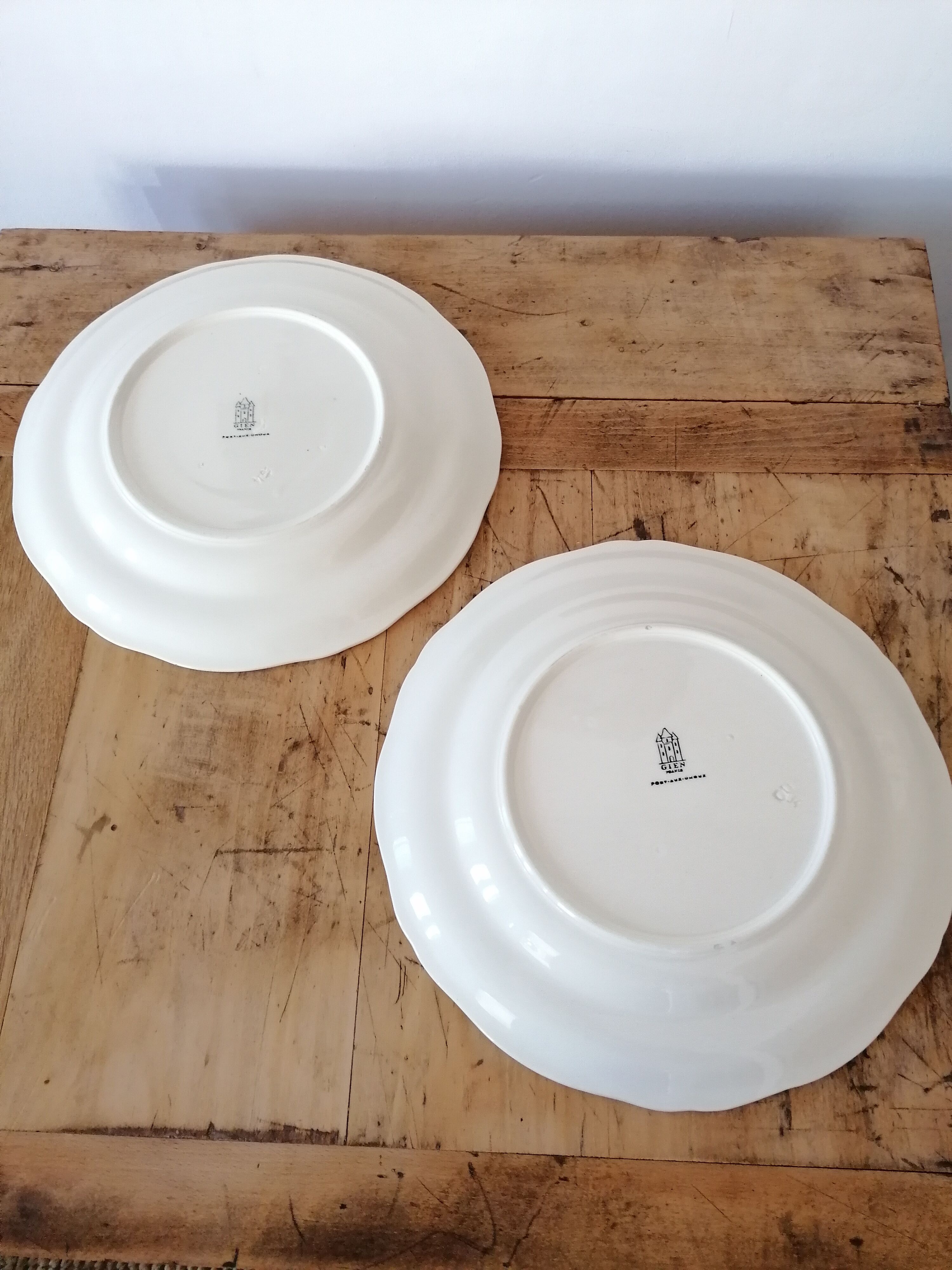 Gien Cabbage Bridge Earthen Dish