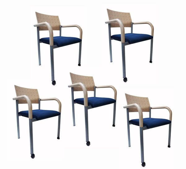 Ensemble de 5 chaises de salle à manger ou de conférence par Wiesner Hager et conçues par Arge2.