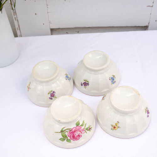 4 bols porcelaine et fleurs