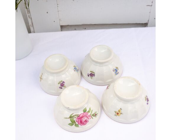 4 bols porcelaine et fleurs