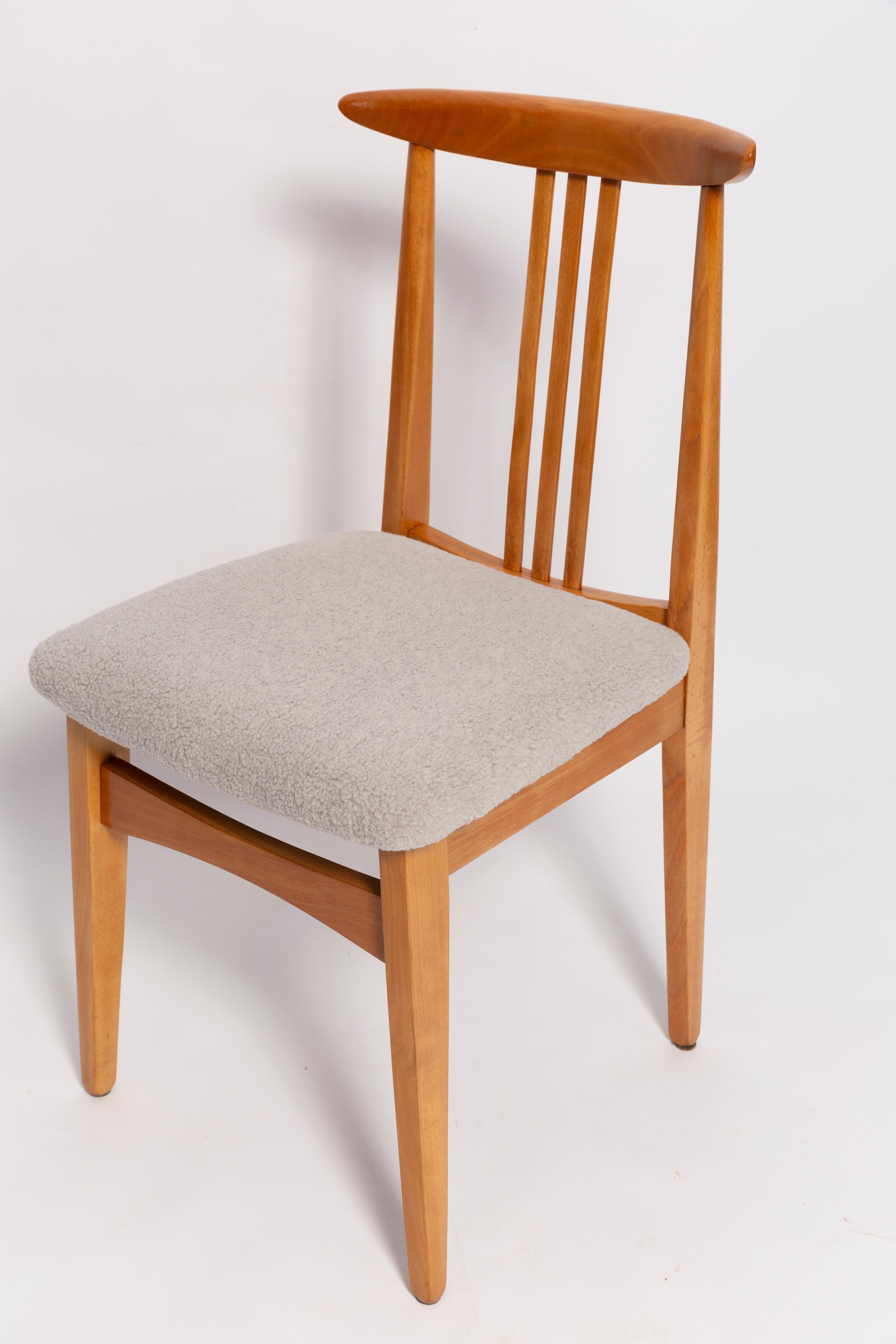 Mid-Century Chair in Linen Boucle and Light Wood by M. Zielinski, Europe, 1960s