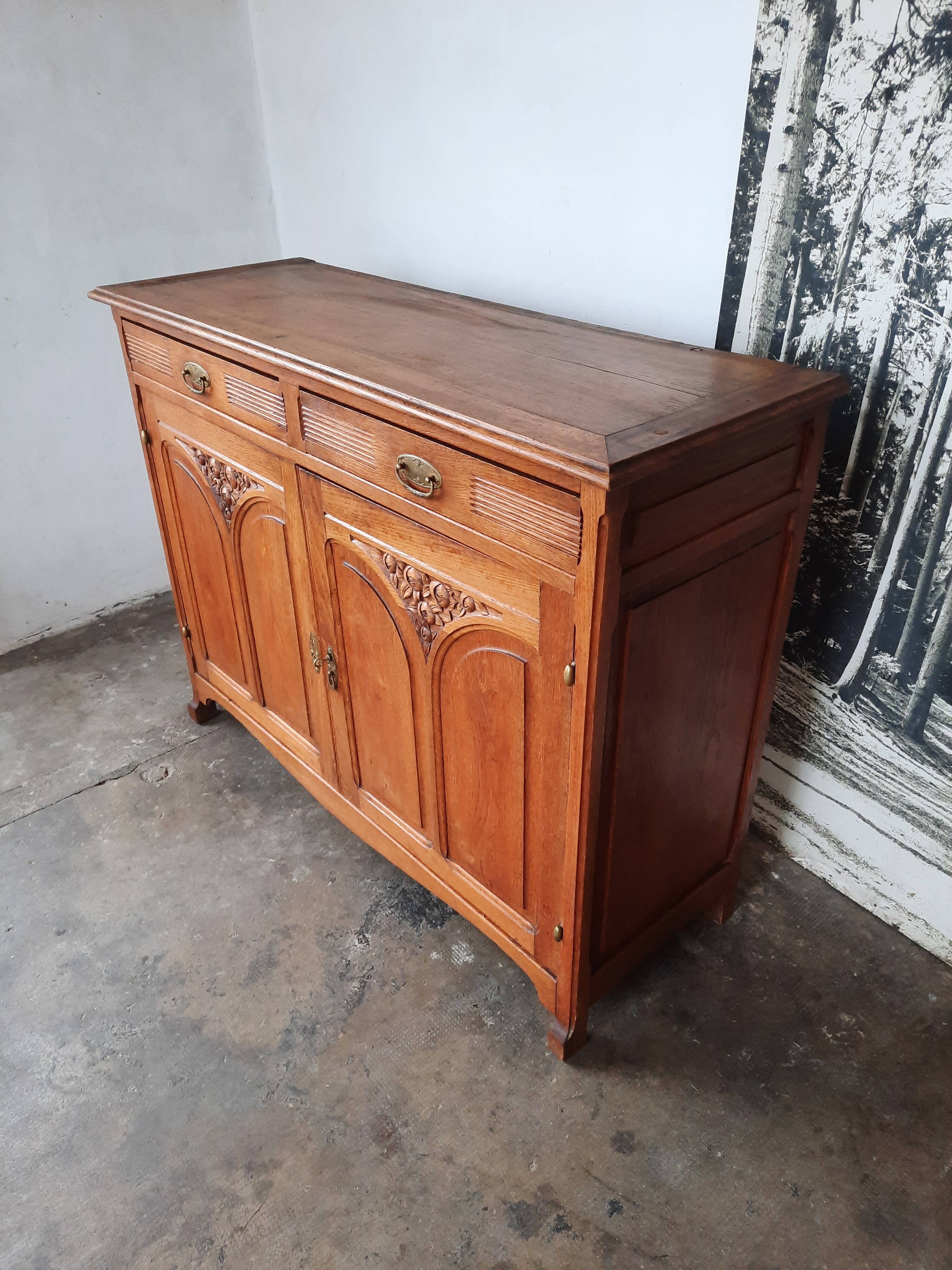 Parisian oak sideboard