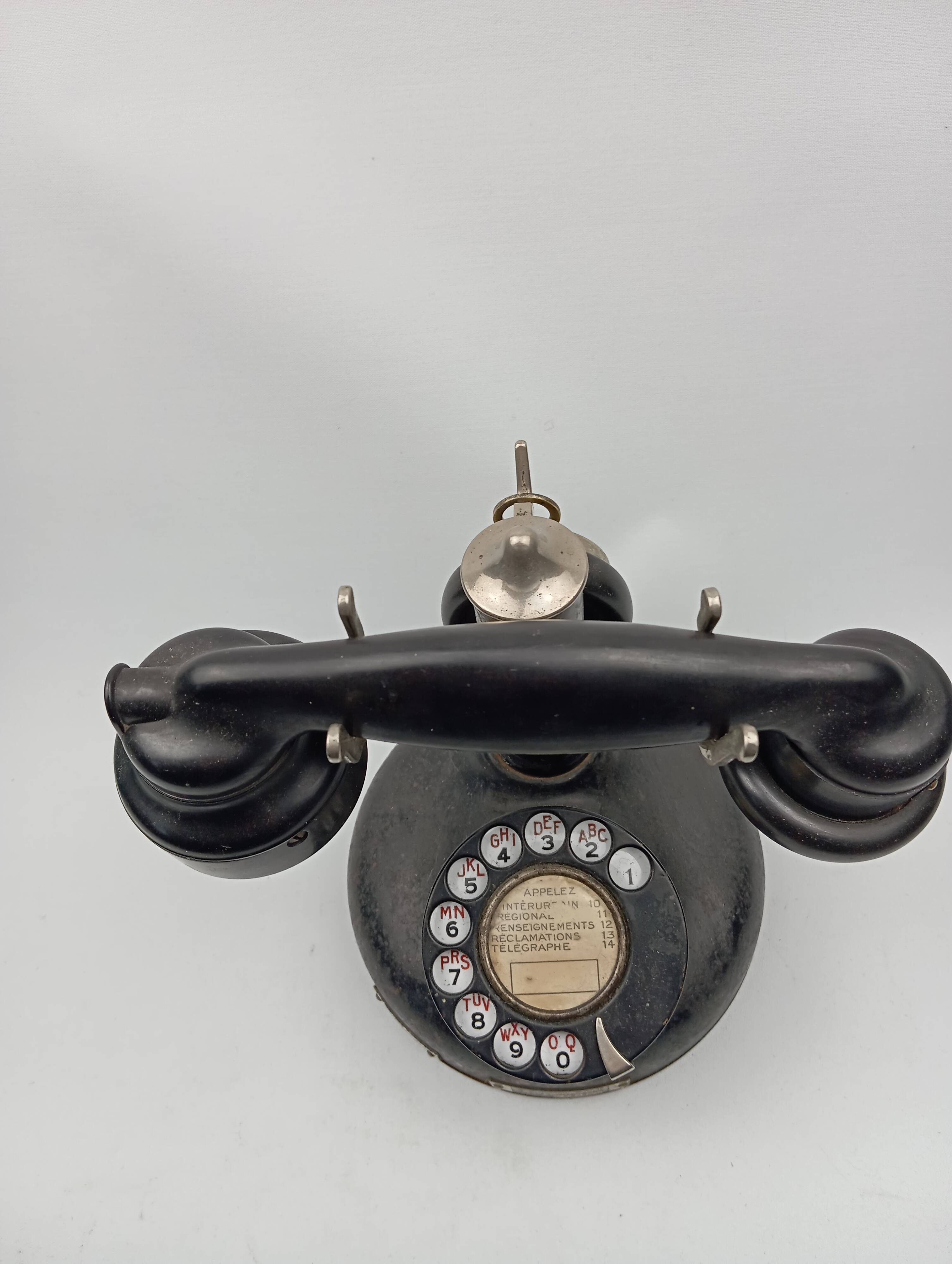 Column telephone from 1929 "GRAMMONT PARIS"