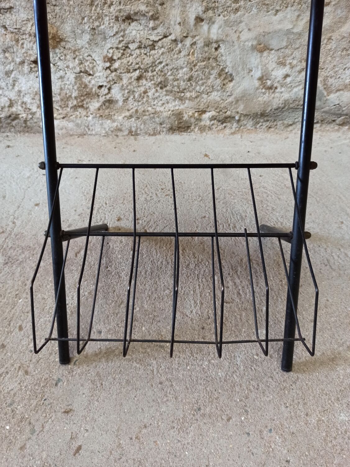 Table porte revue 1950 rouge et noire
