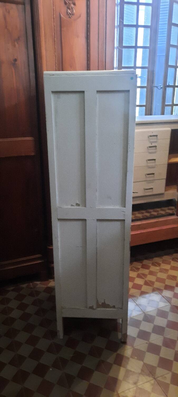 Vintage armoire
