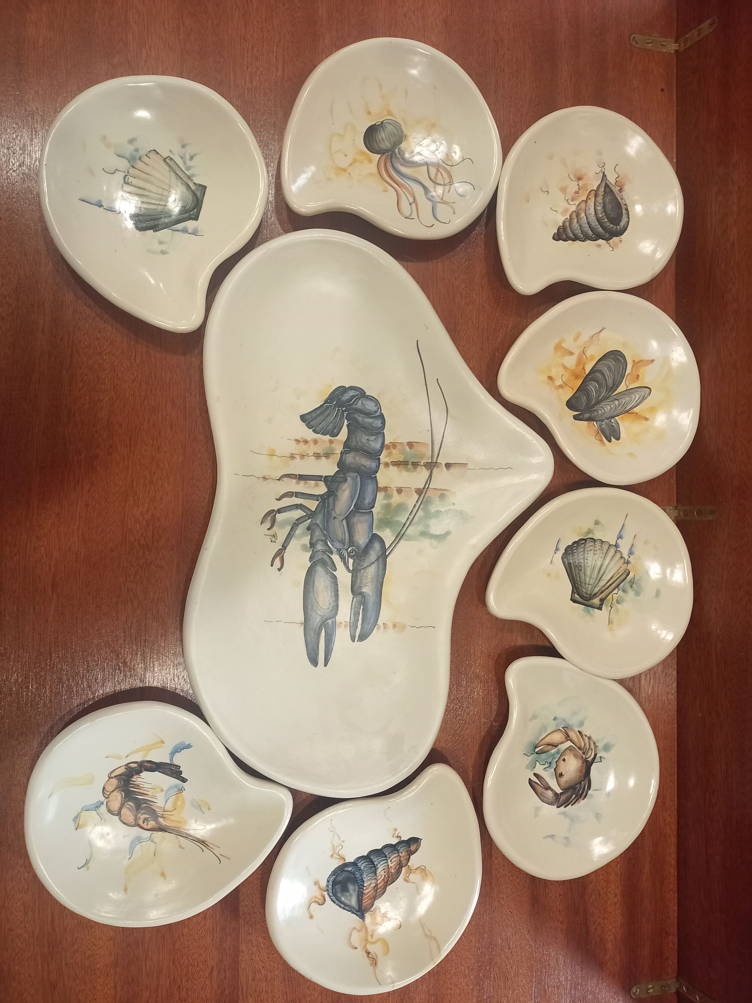 RENÉ DELARUE DESVRES, crustacean service