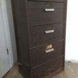 Brown vintage clamshell furniture