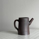 Petit pichet en grès marron vernis
