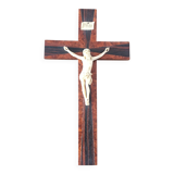 Crucifix en marqueterie de bois