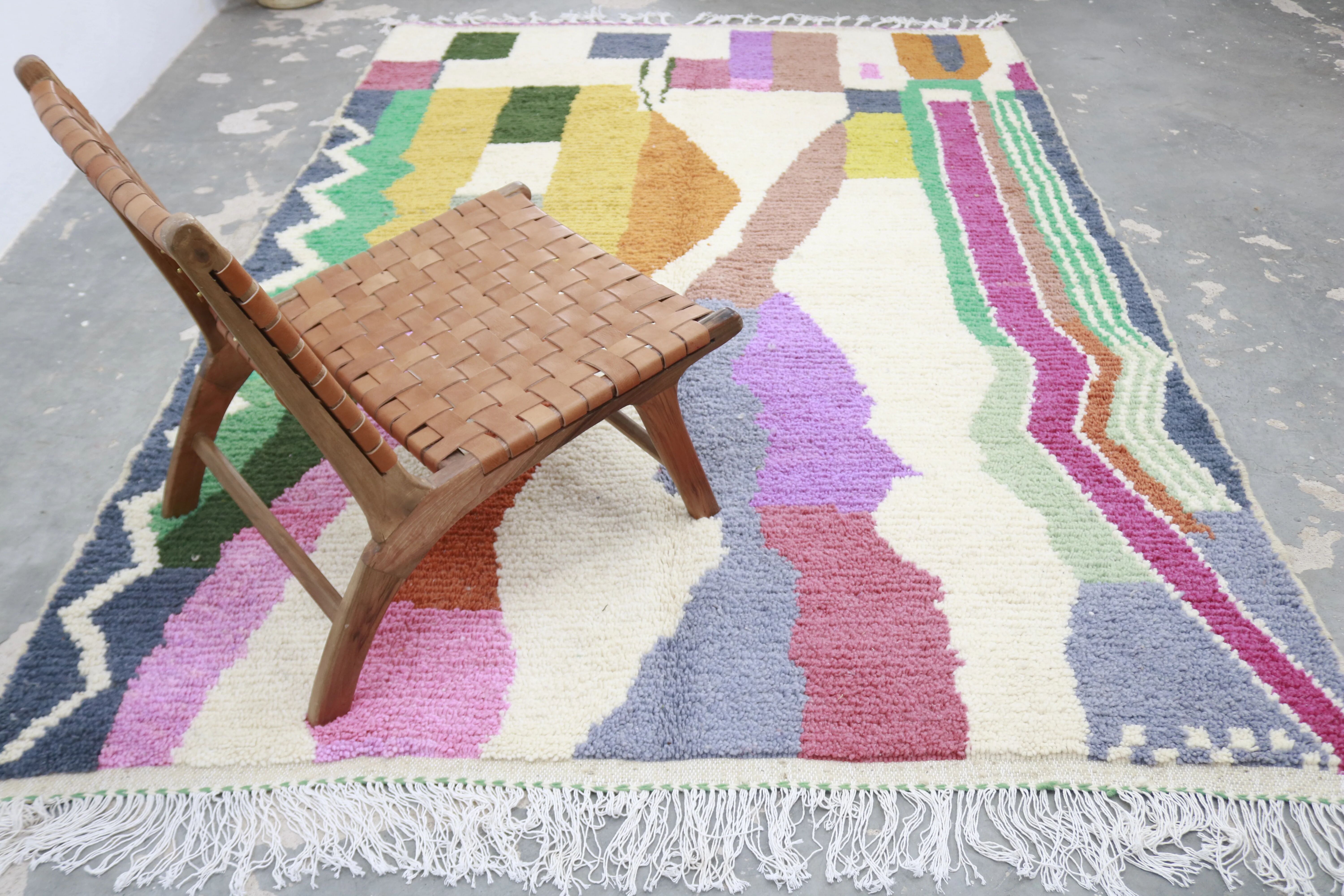 Azilal rug 295×195 cm – Abstract Moroccan rug with multicoloured geometric design, GO-973