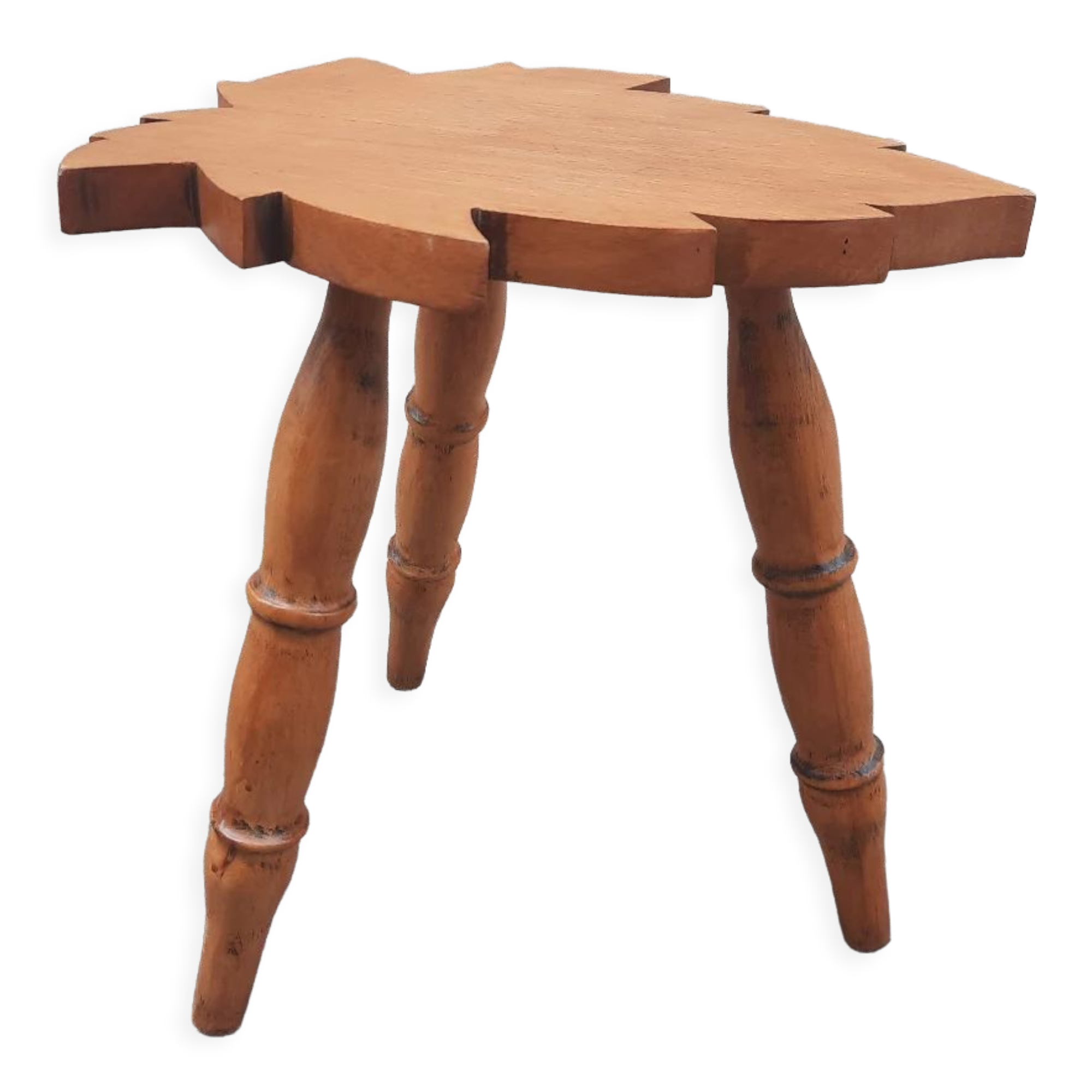 Tripod stool