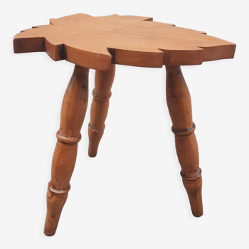 Tabouret tripode