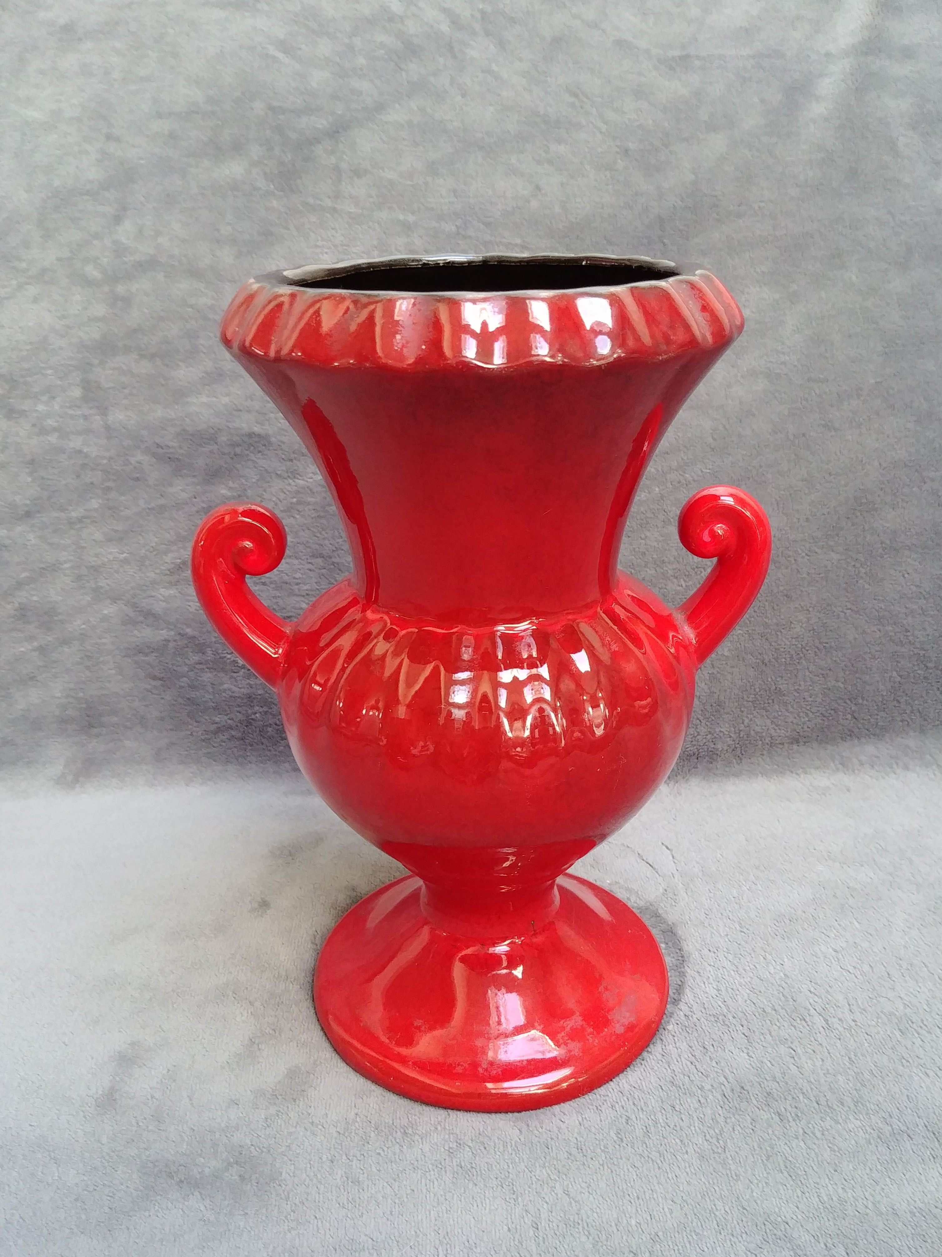 Very pretty red ceramic vase with black highlights with two handles