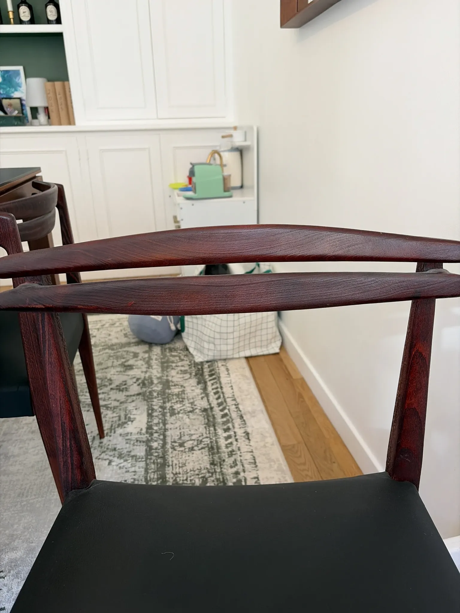 Lot 6 chaises scandinaves