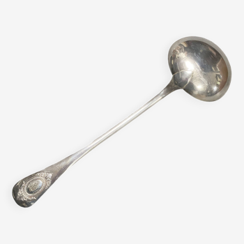 Old ladle Madame Sans-Gêne