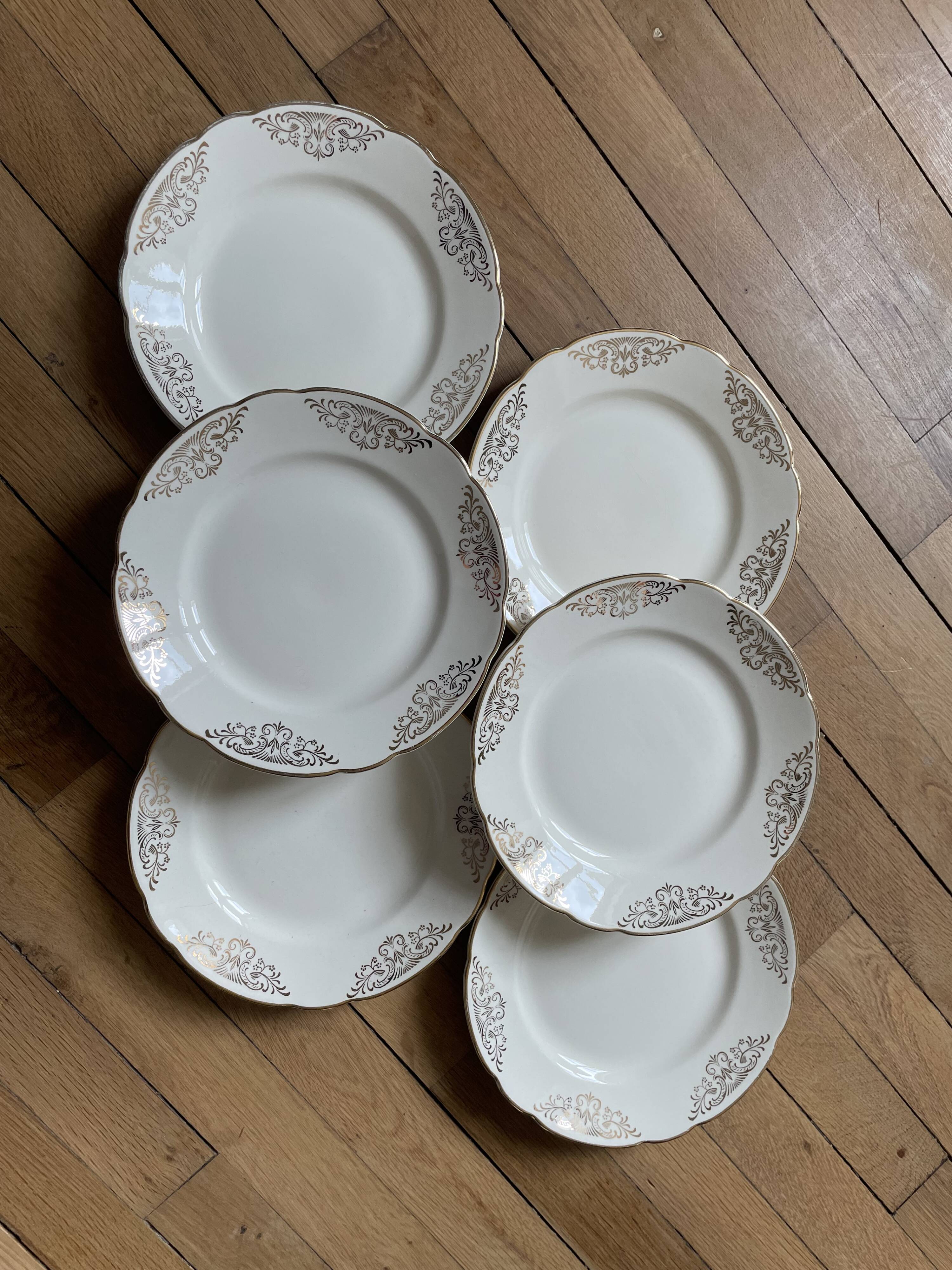 6 vintage Villeroy & Boch dessert plates 250905