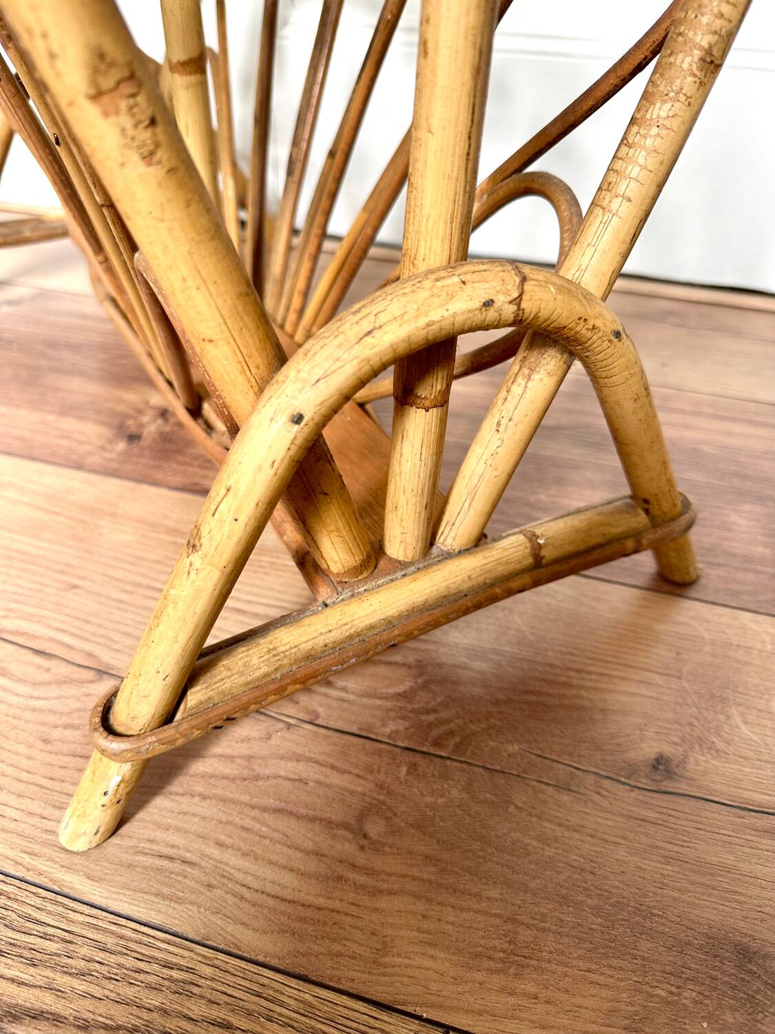60s bamboo magazine rack