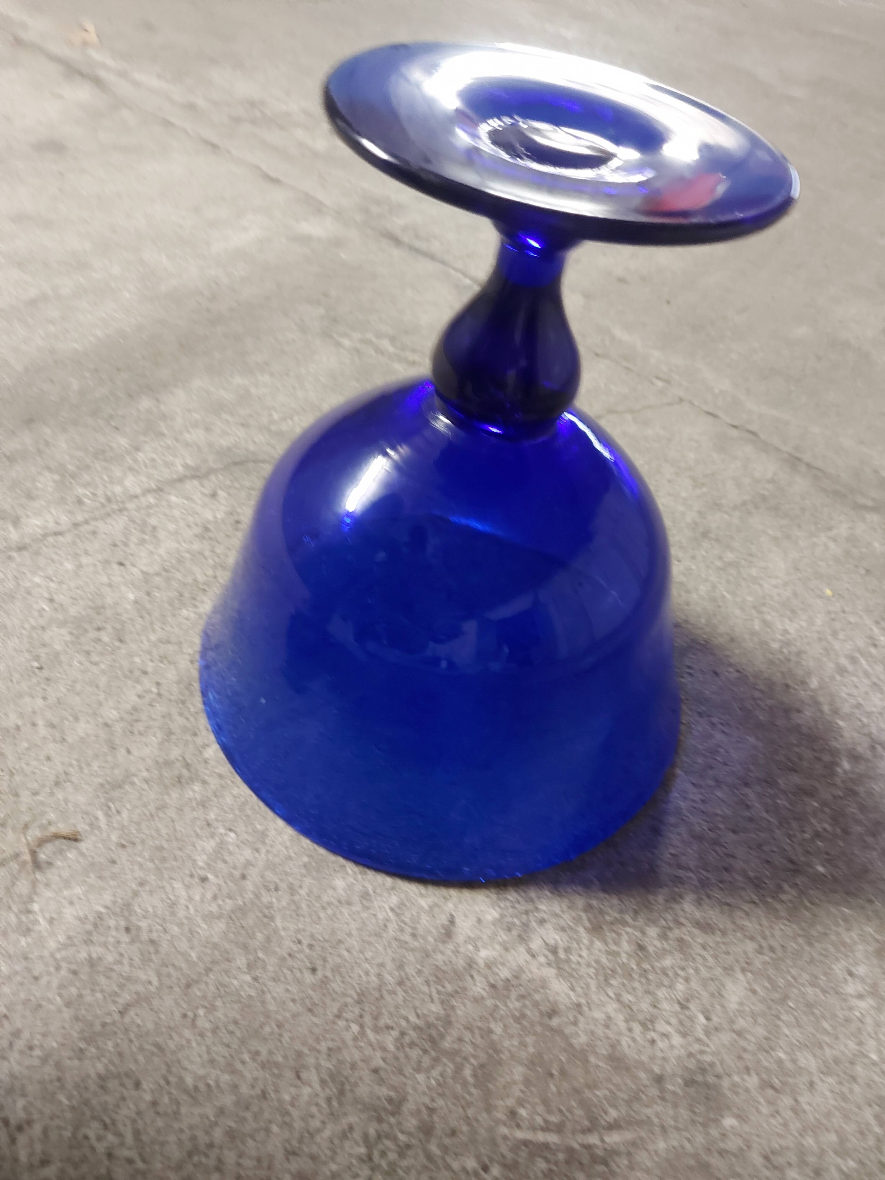 Glass cup of Biot, cobalt blue