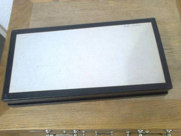 jeu de dames vintage (damier et pions) dans son coffret, marque Rachez