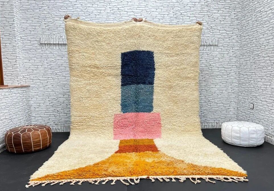 Traditional Moroccan handwoven rug 2.5x1.5 m