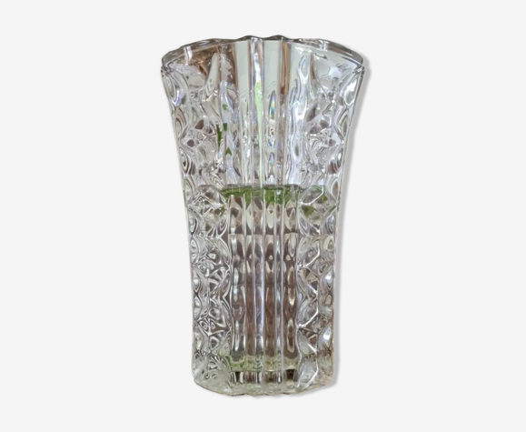 Vase en verre travaillé