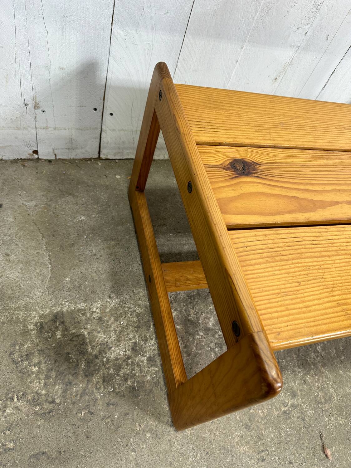 80s pine coffee table