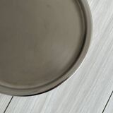 Round tray in 18-10 stainless steel, polished