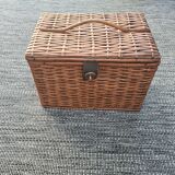 Rectangular wicker basket