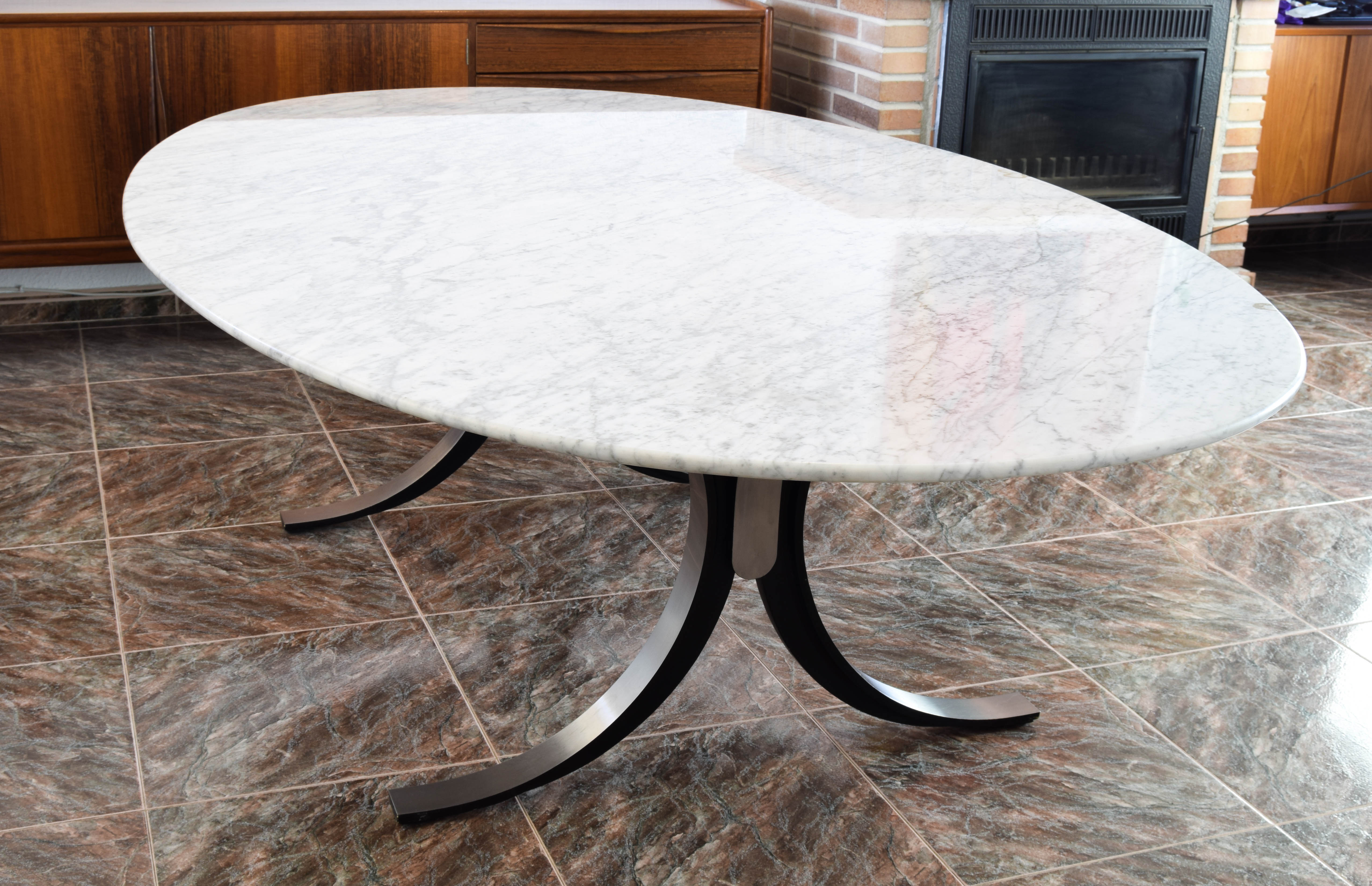 Table en marbre T102 par Osvaldo Borsani et Eugenio Gerli pour Tecno Italia