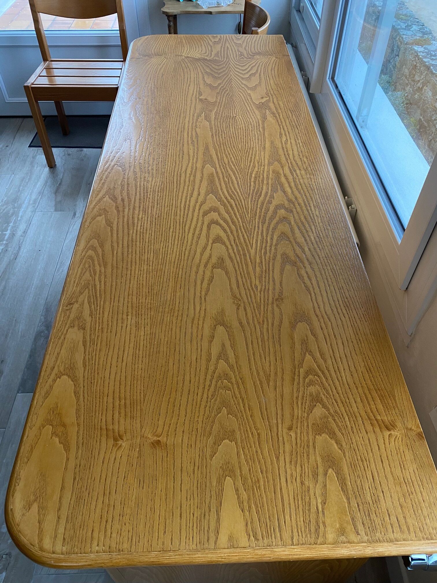 Enfilade en frêne et rotin