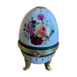 Porcelain egg
