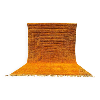 Handmade traditional Berber rug in natural wool, size 2/3 m.