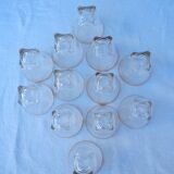 12 liqueur glasses with its golden rim from the 1950s-1960s