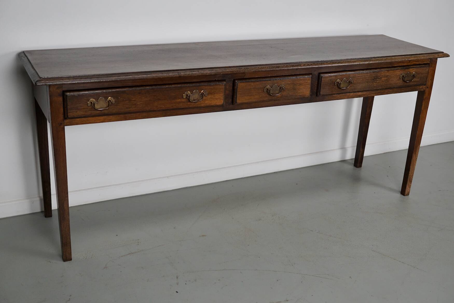 Vintage English Rustic Farmhouse Oak Side Table, 1950s