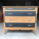 Art Deco chest of drawers