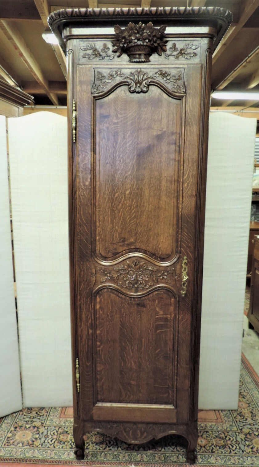 Norman wardrobe in oak from the 70s
