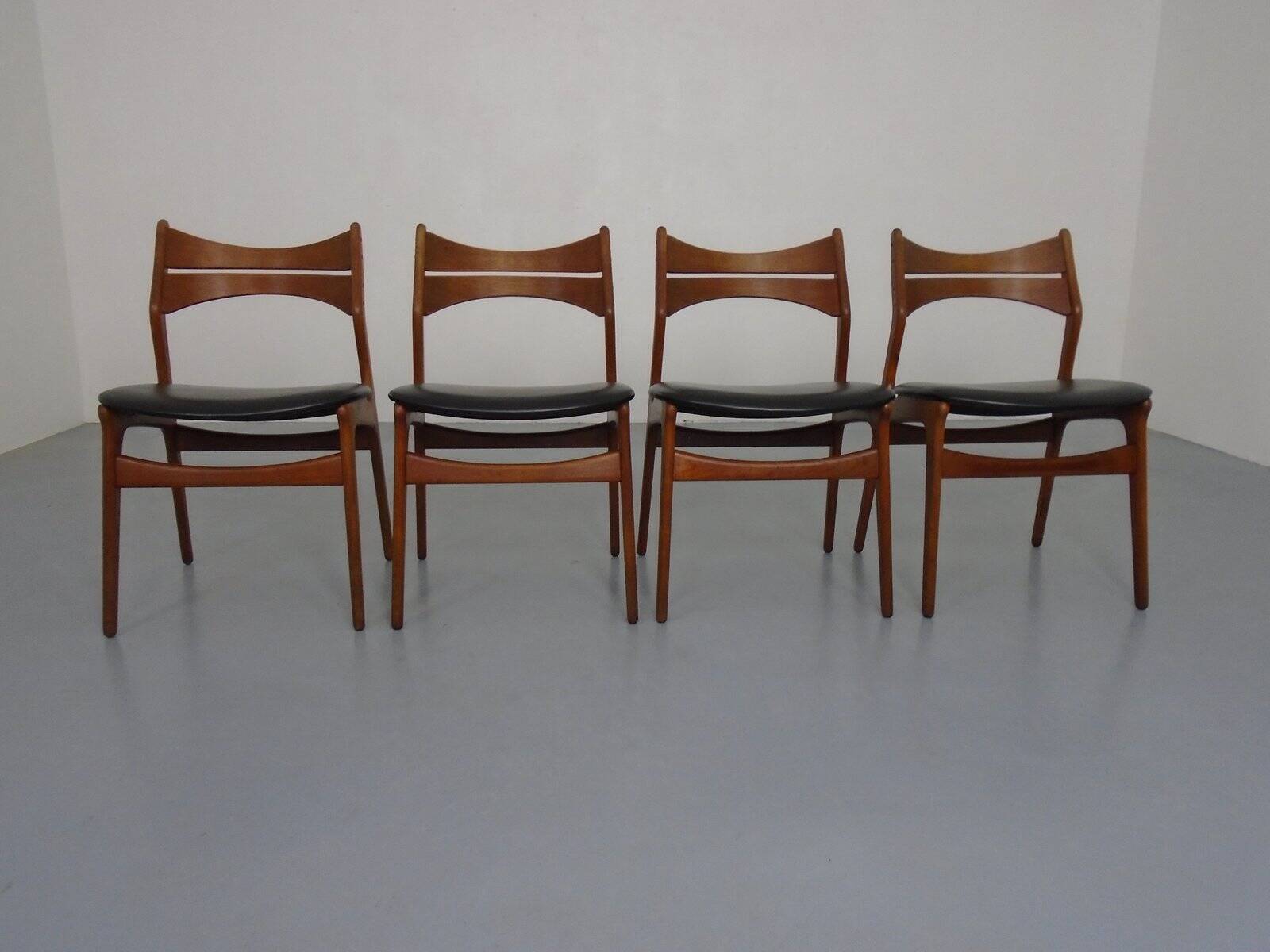 Teak Model 310 Dining Chairs by Erik Buch for Chr. Christensen, Denmark, 1960s, Set of 4