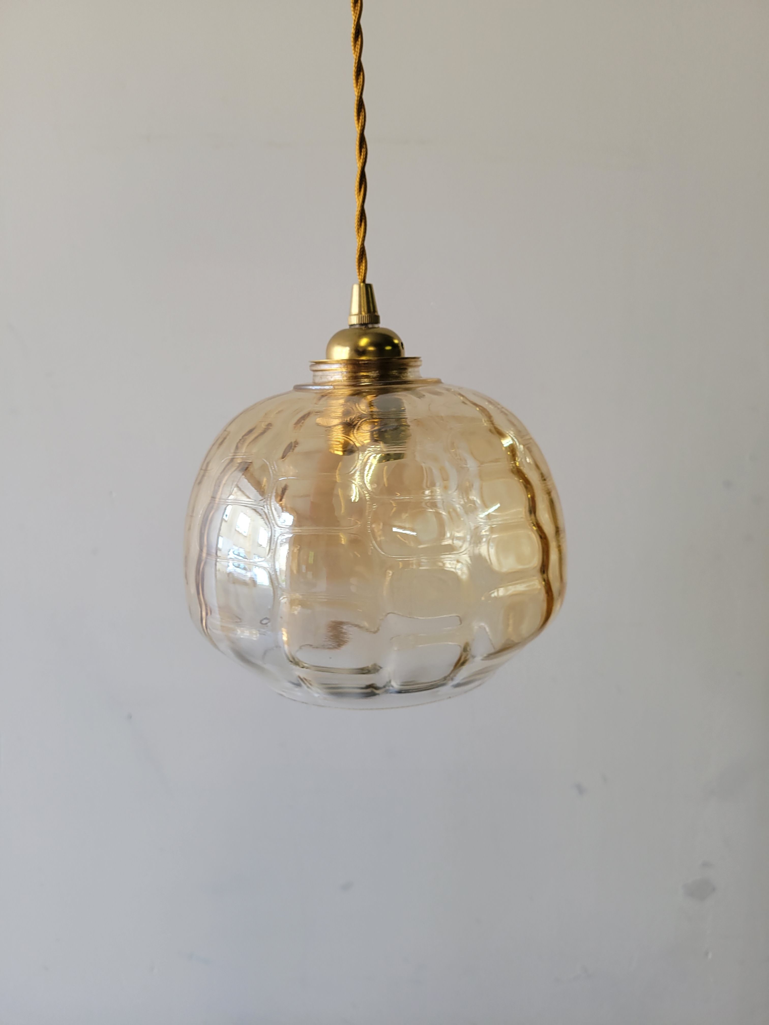 Suspension en verre fumé