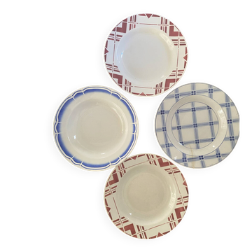 Many old deep plates in red and blue.