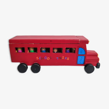 Camion school bus en bois