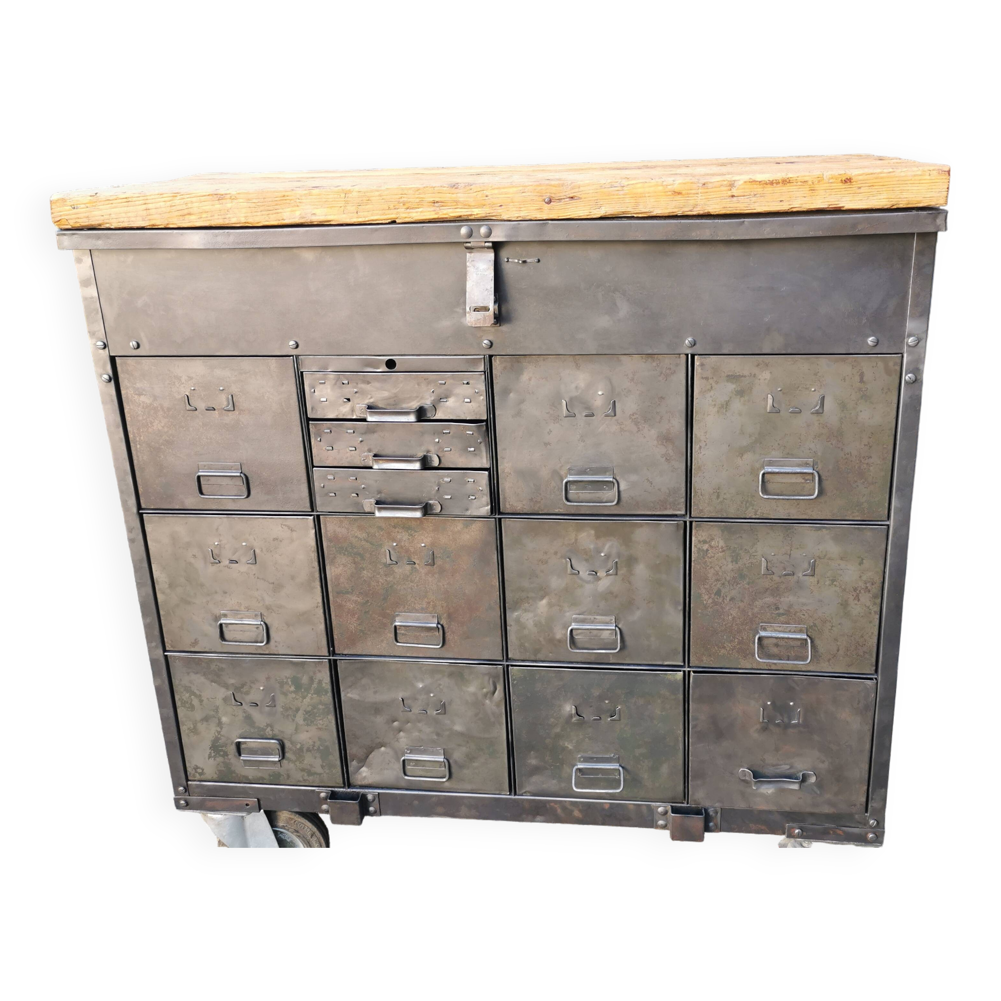 US military workbench from the 40s