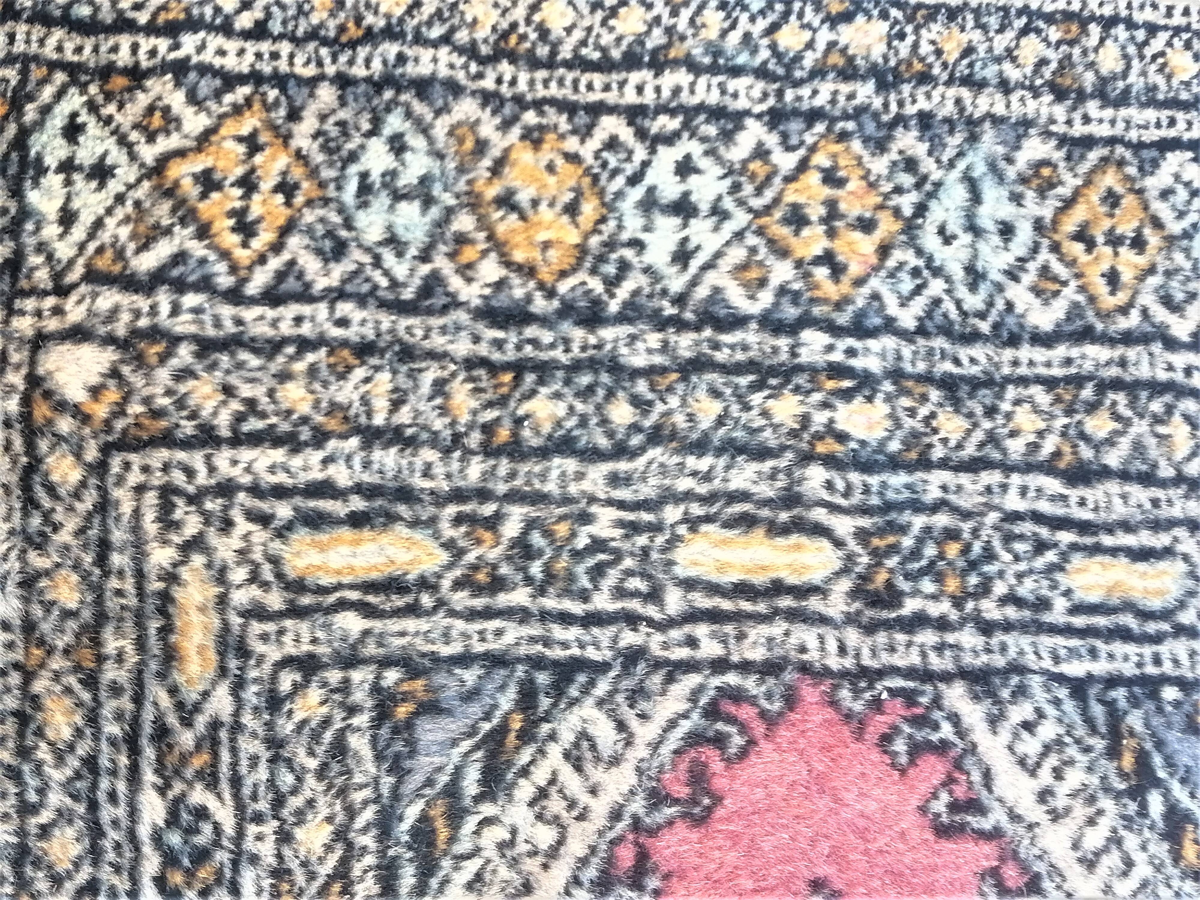 Old oriental carpet. Turkey. 170 x 125 cm.