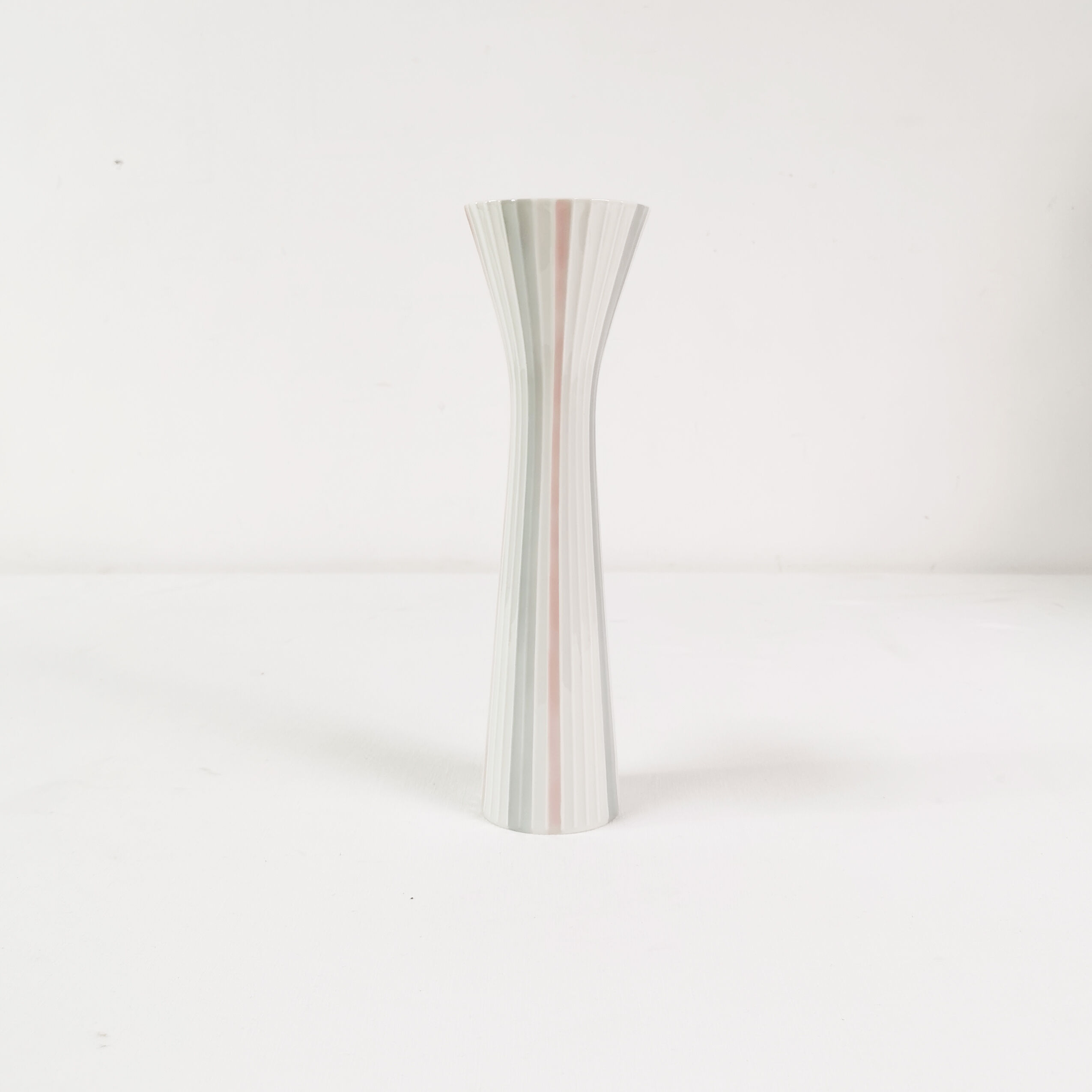 Vase moderniste en porcelaine, Rosenthal, Allemagne, années 1960