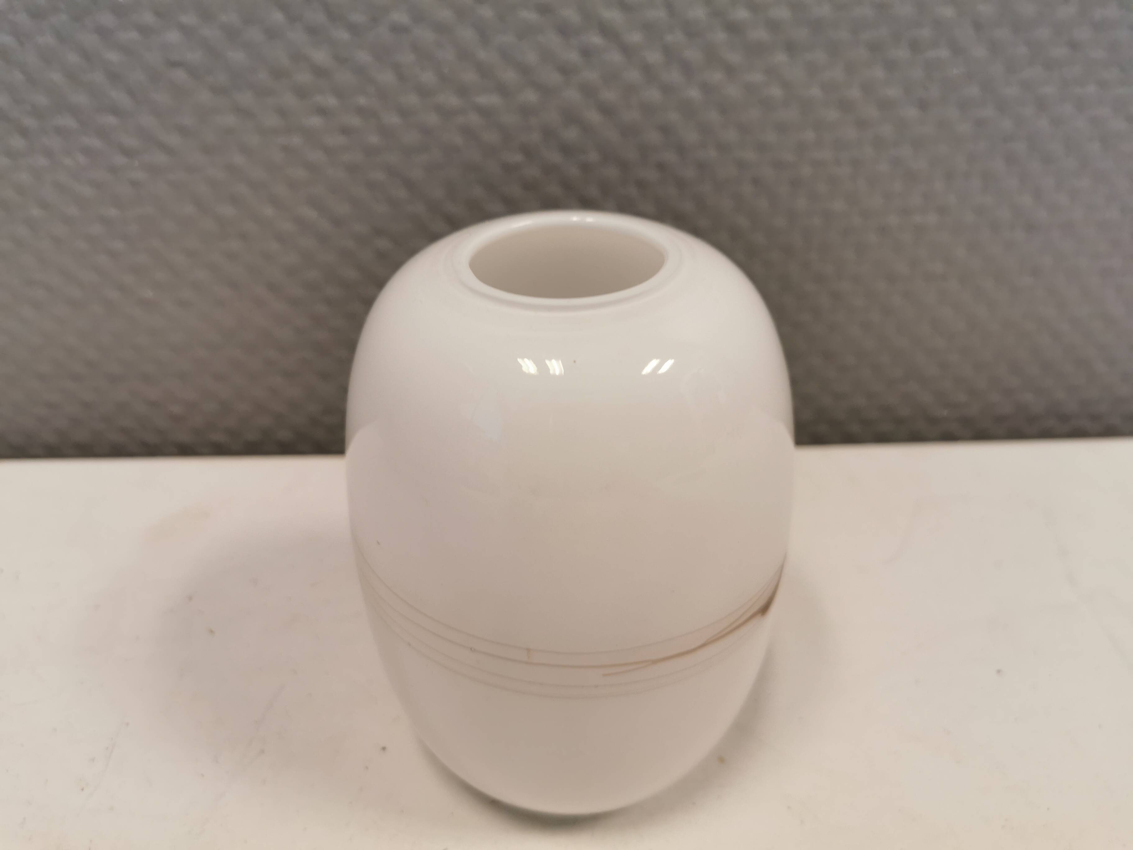 Small beautiful vase, designed by Michael Bang for Holmegaard Denmark in 1983.