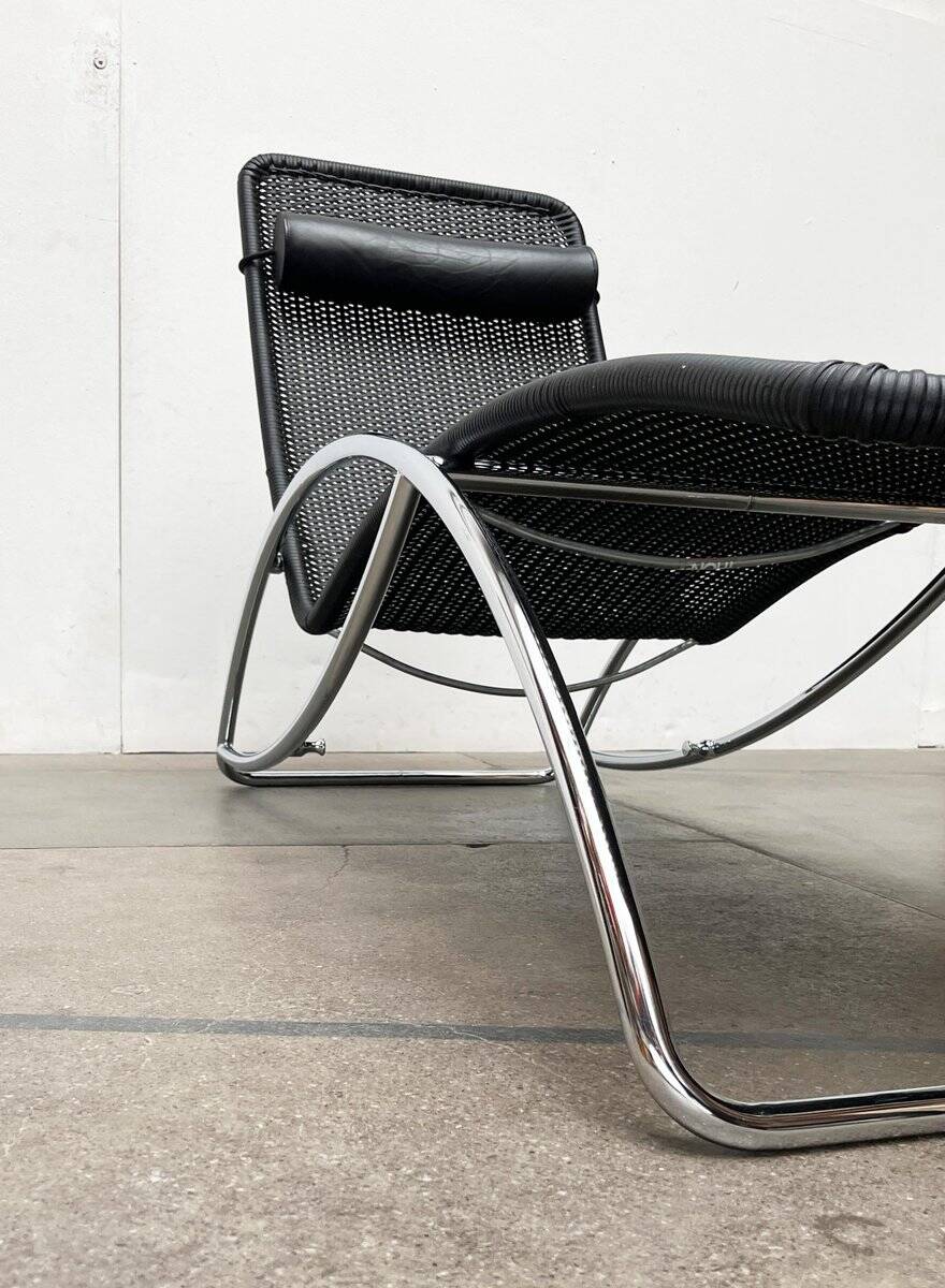 Vintage chaise longue model S 828 in tubular steel by Torben Skov for Thonet, 1980s.