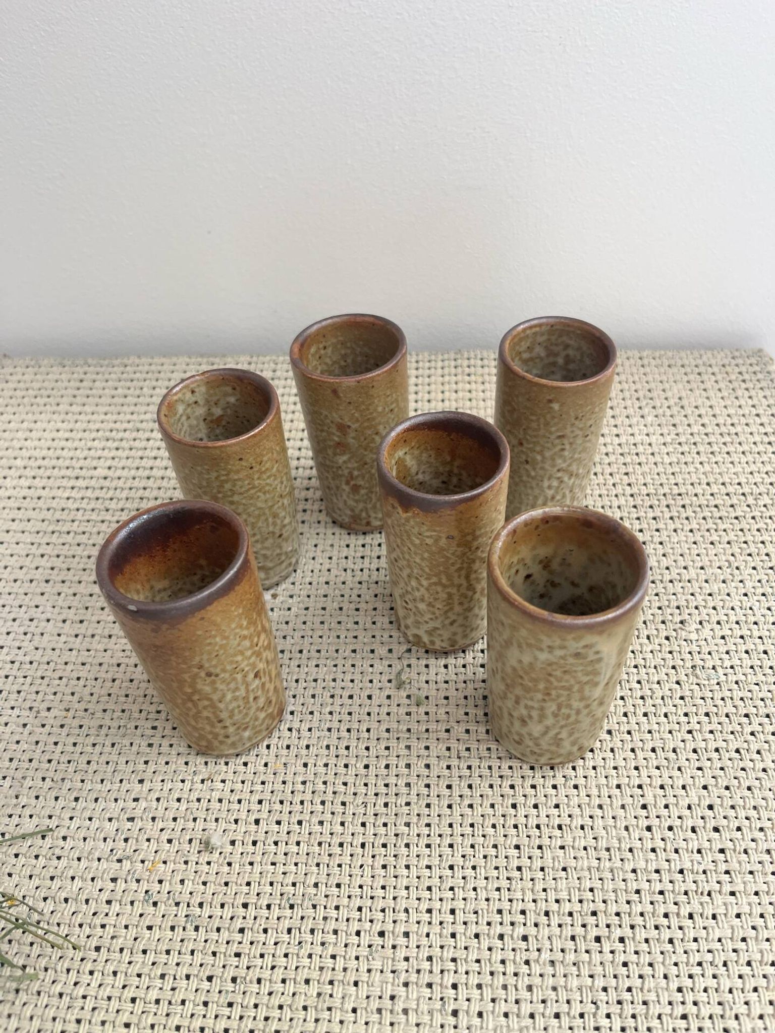 6 stoneware vases