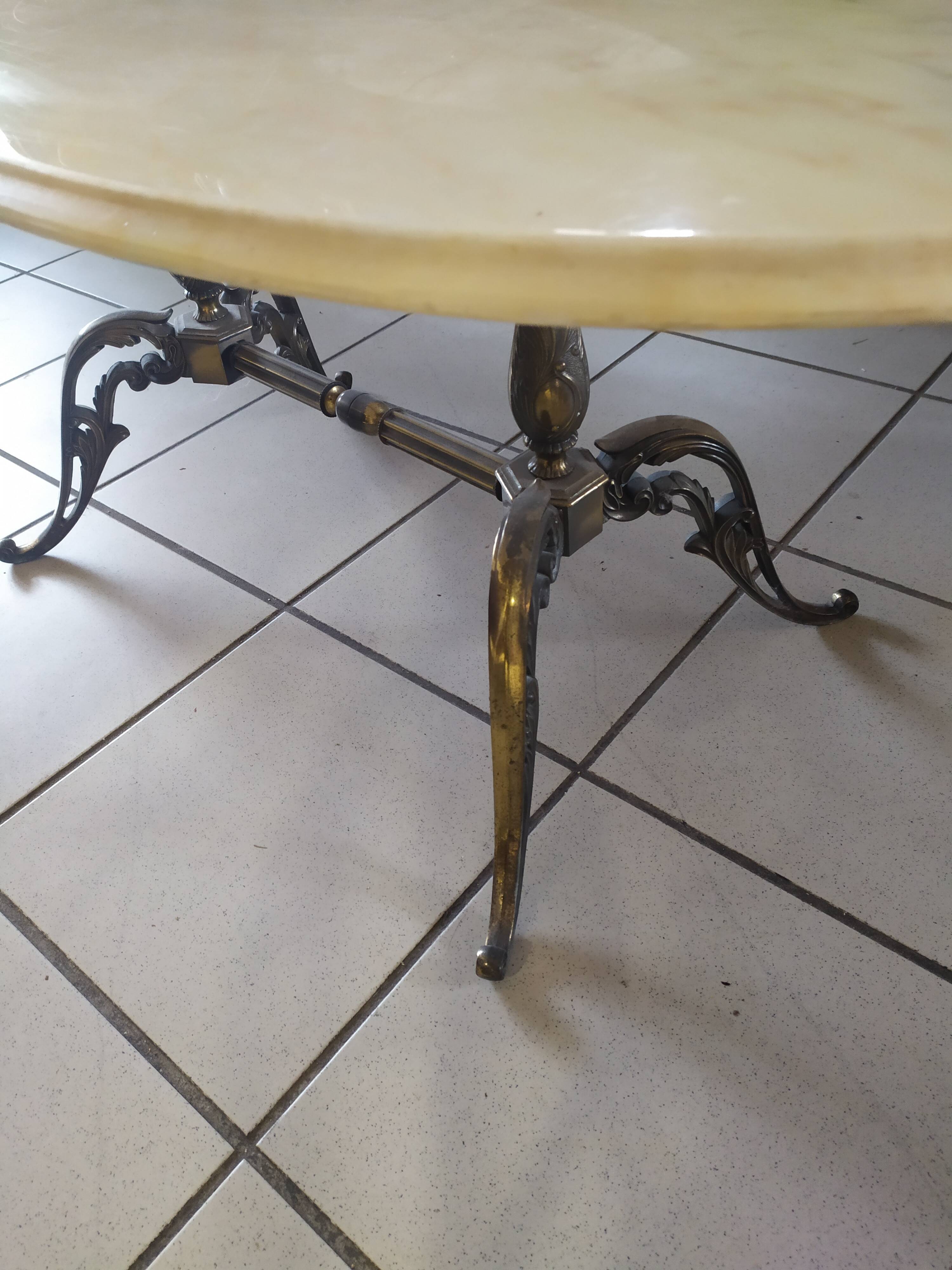 Light marble coffee table