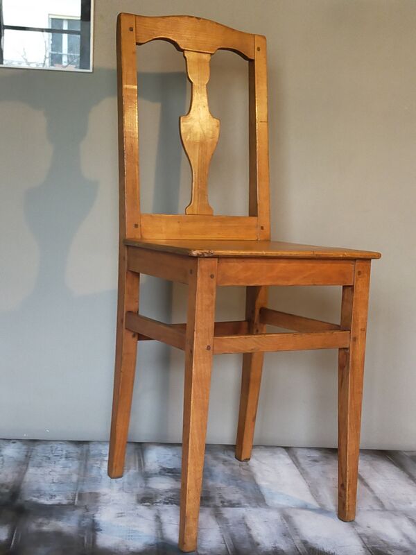 Chaise lorraine art populaire fin XIXème à dossier balustre
