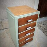 Vintage chest of drawers